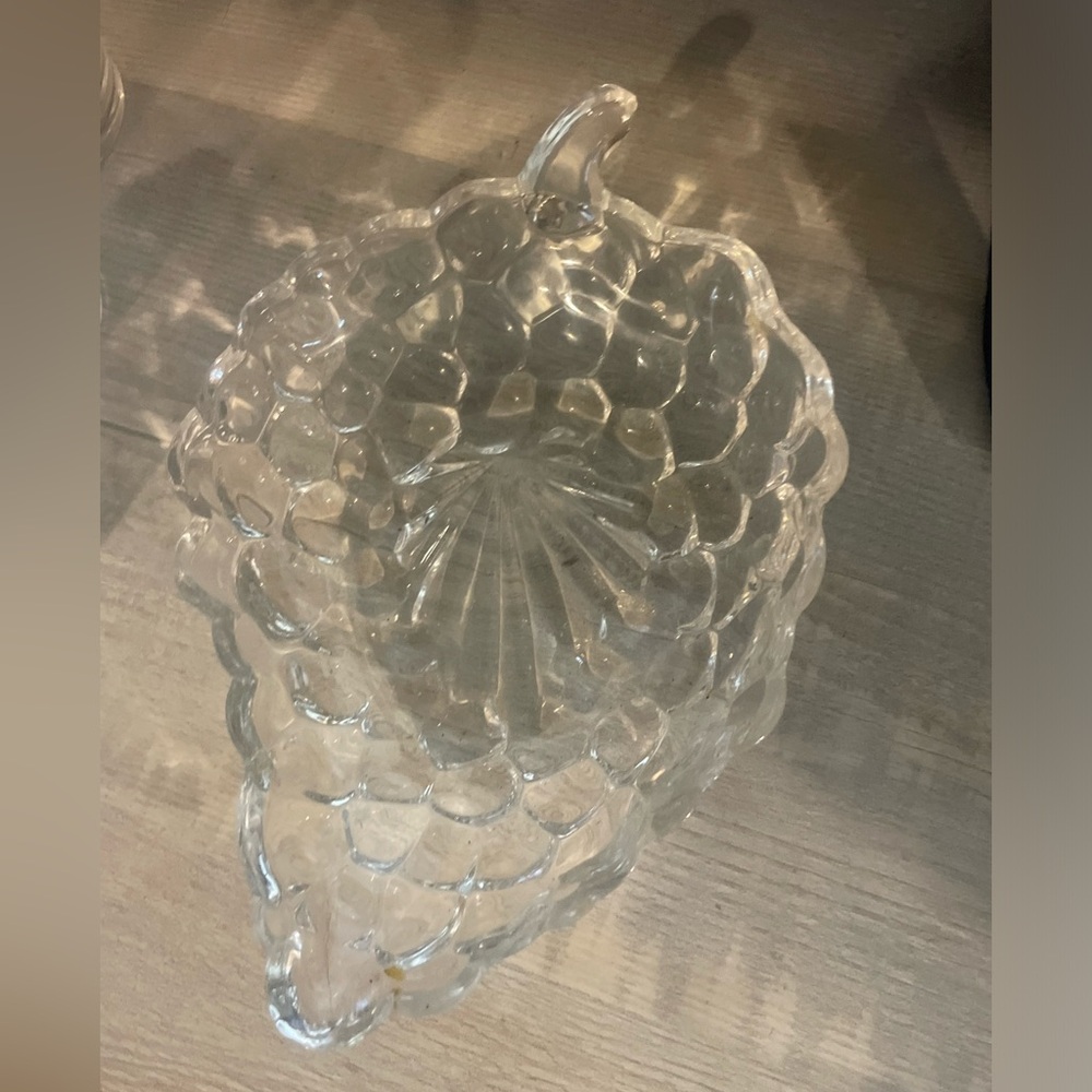 Clear Glass Grape-Shaped Dish Vintage Anchor Hocking Grape Leaf Clear Dish